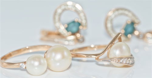 从19岁起步到年销7000万 一位90后速卖通商家的饰品创业传奇